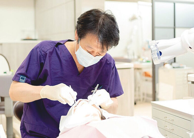 本院ちかつ歯科医院