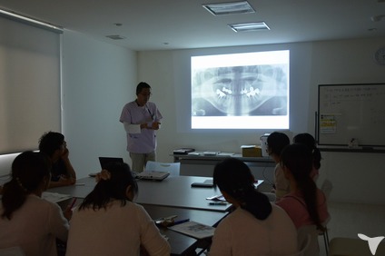 カンファレンス