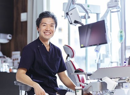 院長の間瀬慎一郎です