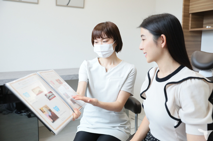 ホワイトニングサロン併設