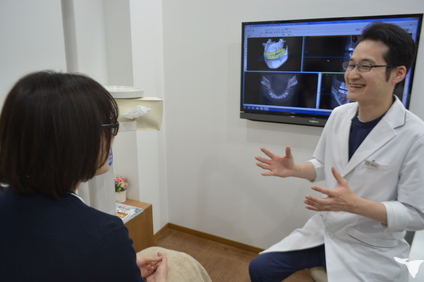 理事長の葭矢です