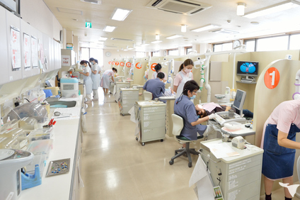 医療法人 オカダ歯科クリニック 愛知県 の2022年新卒歯科衛生士求人 グッピー新卒