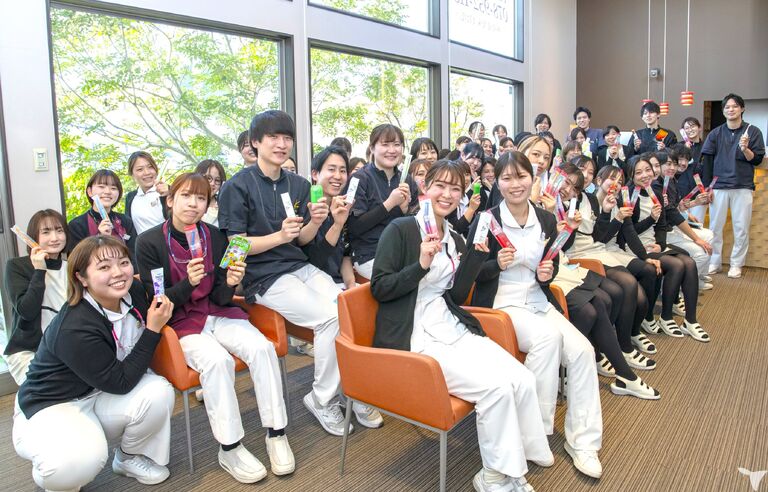 前向きに学べる明るい職場