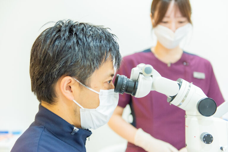 マイクロスコープ2台完備