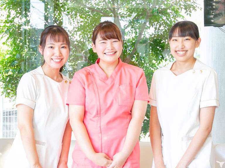 優しい先輩スタッフ
