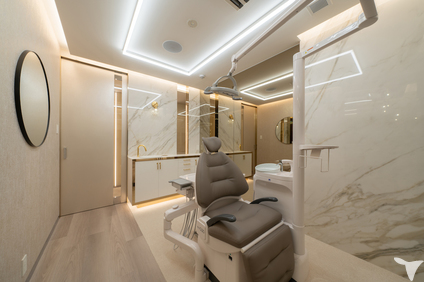 審美ホワイトニングフロア