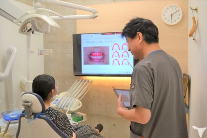 診療室のディスプレイ